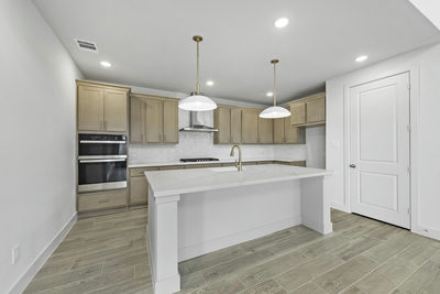 433 Buckaroo Dr — photo 5