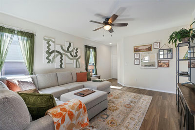 715 Papaya Dr — photo 5
