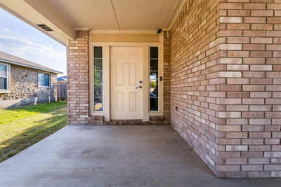 1111 Burgess Dr — photo 4