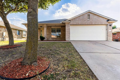 1111 Burgess Dr — photo 2