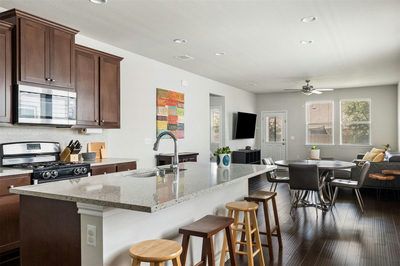 11917 Cimaizon Dr — photo 3