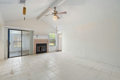 2614 Aylesbury Ln — photo 3