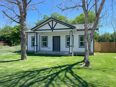 606 Pecan Valley Dr — photo 2