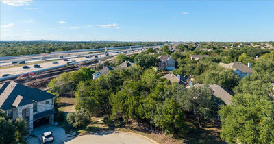 803 Savanna Ln — photo 4