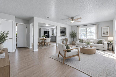 303 E AUSTIN Ave — photo 3