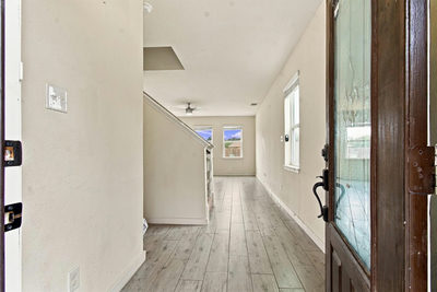 1524 Treeta Trl — photo 3
