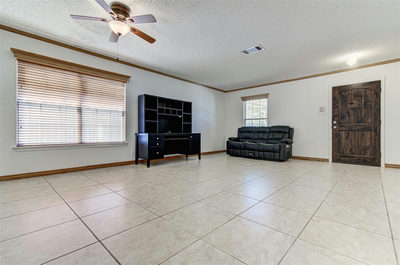 130 Wild Buffalo Dr — photo 4
