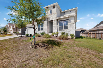 305 Palatino Bnd — photo 3