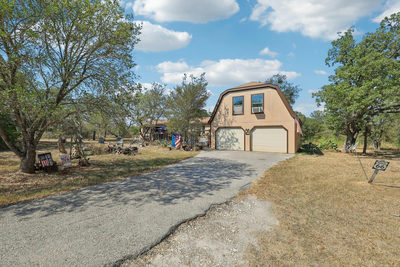 238 N Gaines Rd — photo 2