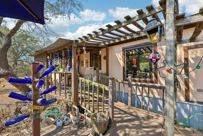 238 N Gaines Rd — photo 3