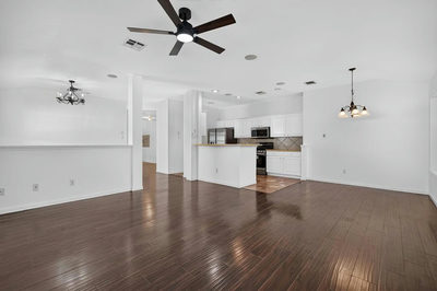 2113 Pearson Way — photo 4