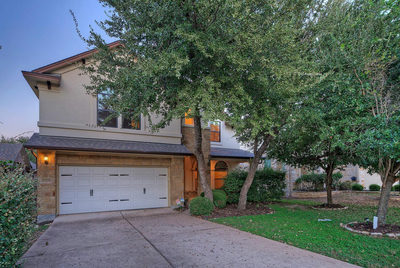 9808 Ivalenes Hope Dr — photo 2