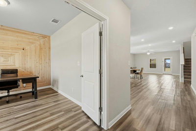 304 Grapefruit Rd — photo 3
