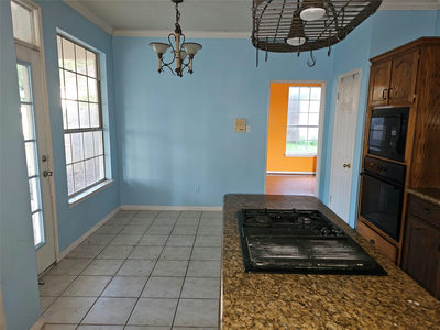 1237 Rocky Creek Dr — photo 4