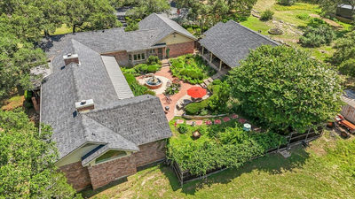 50 Brookmeadow Dr — photo 2