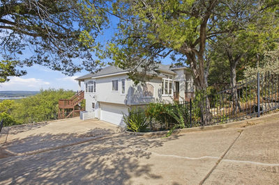 7008 Deepwood Dr — photo 3