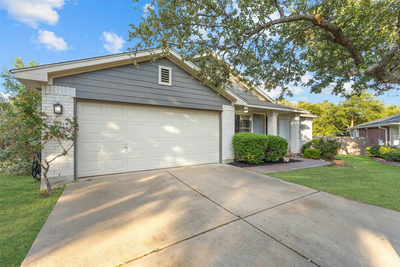1022 Balanced Rock Pl — photo 2