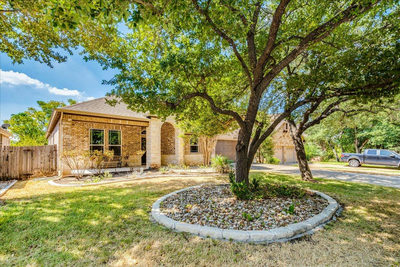 12909 Medina River Way — photo 4