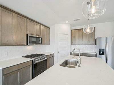 17112 Loch Rd — photo 3
