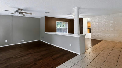 1112 Welch Way — photo 3