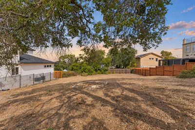 12802 Thomas St — photo 5