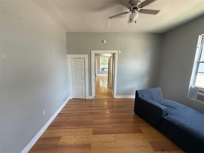 730 Carolina St — photo 5