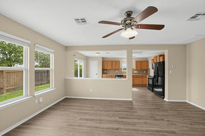 114 Hays Forest Cv — photo 3