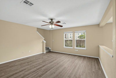 114 Hays Forest Cv — photo 5