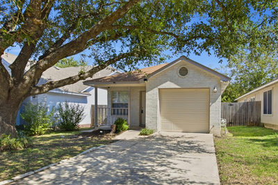 1522 Parkfield Cir — photo 3