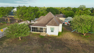 202 Willow St — photo 4