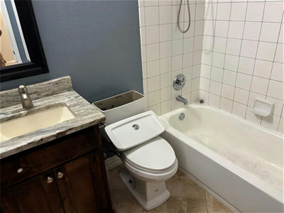 14917 Lantern Dr — photo 3