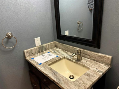 14917 Lantern Dr — photo 4