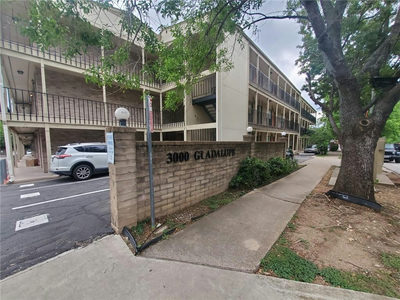 3000 Guadalupe St #305 — photo 2