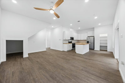 26 Wood Glen Dr — photo 3