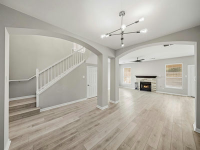 6706 Carisbrooke Ln — photo 4