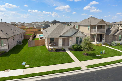 721 Paddock Ln — photo 3