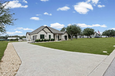 225 Spicewood Trails Dr — photo 4