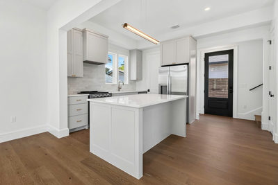 1410 Perez St #2 — photo 3