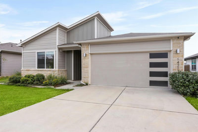 14317 Cantarra Dr — photo 3