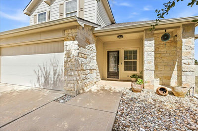 211 Falcon Ln — photo 4
