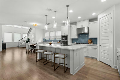 7913 Edmondson Bnd — photo 4