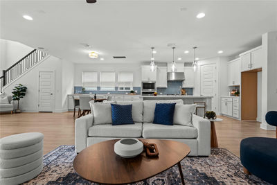 7913 Edmondson Bnd — photo 2