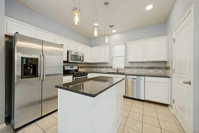 138 Wainscot Oak Way — photo 4
