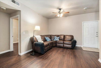 2320 Gracy Farms Ln #414 — photo 4