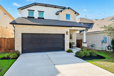 1304 Kneehigh Ln — photo 2