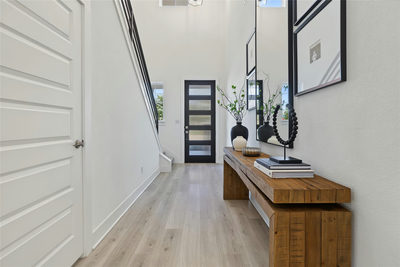 1304 Kneehigh Ln — photo 4