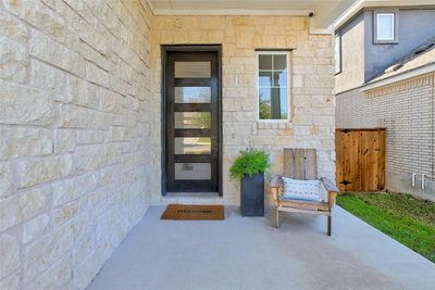 1304 Kneehigh Ln — photo 3