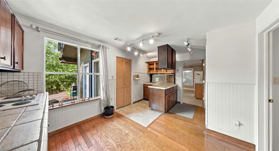 802 N Myrtle St — photo 5