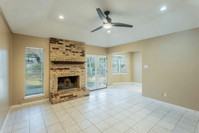5628 Wagon Train Rd — photo 2
