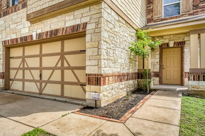 11209 Drumellan St — photo 2